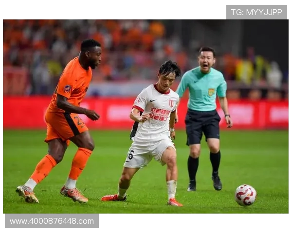 成都足球队中路突破革新探索新战术提升球队竞争力与观赏性